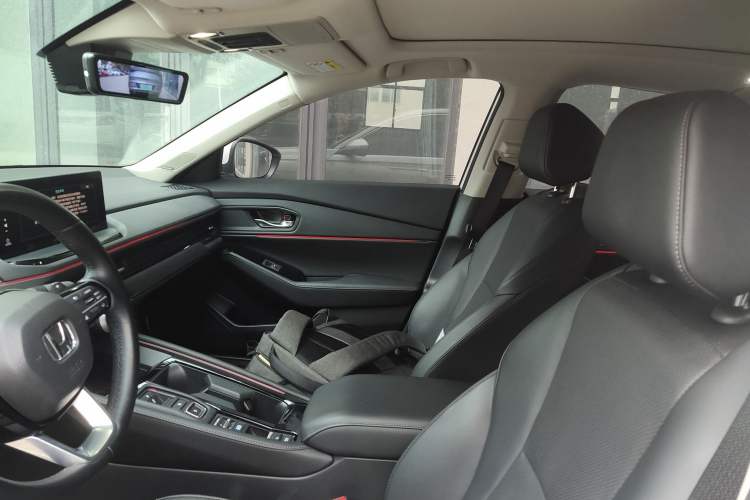 Used Honda Accord New Energy 2023 2.0L ePHEV Prestige Edition Headliner