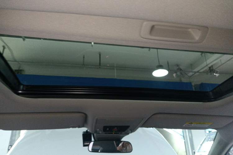 Used Honda Accord New Energy 2023 2.0L ePHEV Luxury Edition Headliner