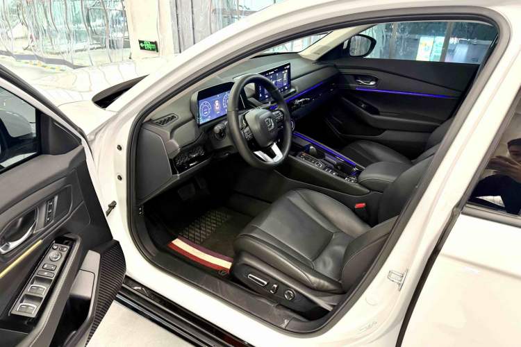 Used Honda Accord New Energy 2023 2.0L ePHEV Prestige Edition Interior 4