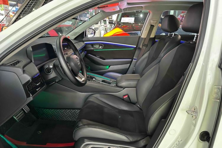 Used Honda Accord New Energy 2023 2.0L ePHEV Flagship Edition Left Front Seat
