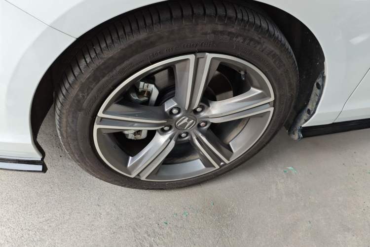 Used Honda Accord New Energy 2023 2.0L ePHEV Prestige Edition Left Front Wheel Hub