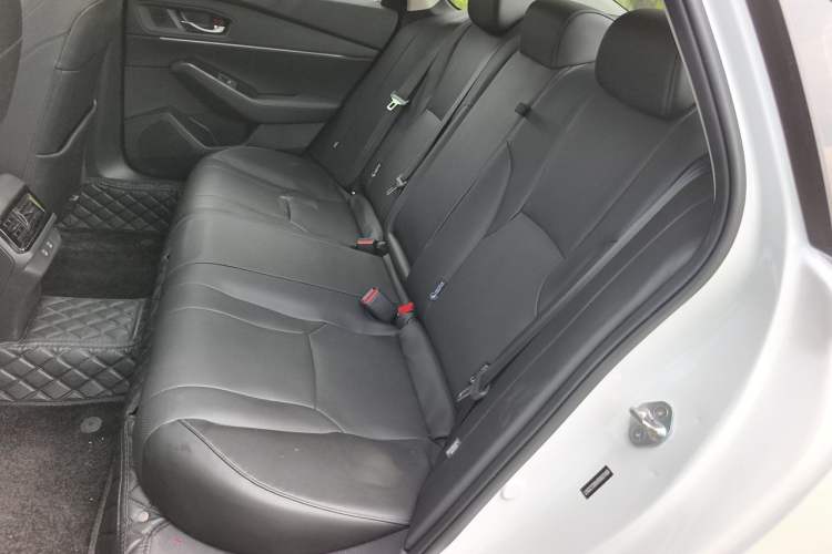 Used Honda Accord New Energy 2023 2.0L ePHEV Prestige Edition Left Rear Seat