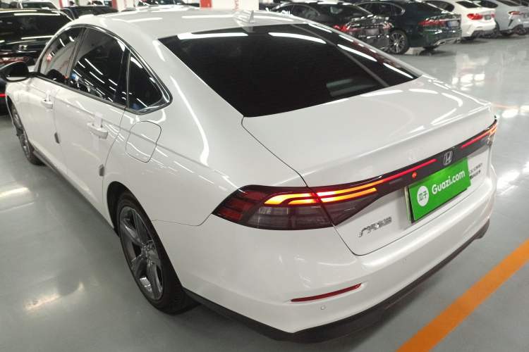 Used Honda Accord New Energy 2023 2.0L ePHEV Smart Edition Rear Left 45 Deg