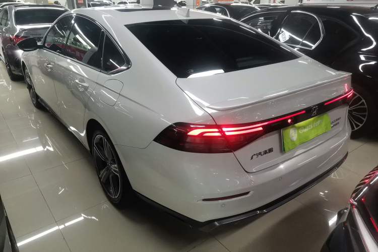 Used Honda Accord New Energy 2023 2.0L ePHEV Prestige Edition Rear Left 45 Deg