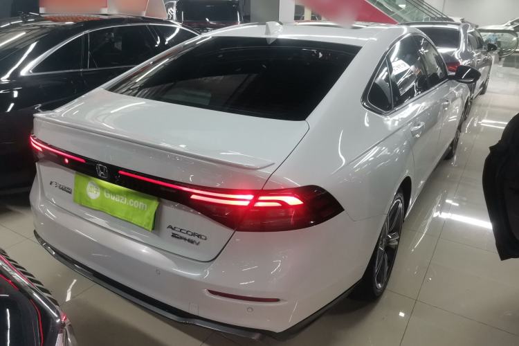 Used Honda Accord New Energy 2023 2.0L ePHEV Prestige Edition Rear Right 45 Deg