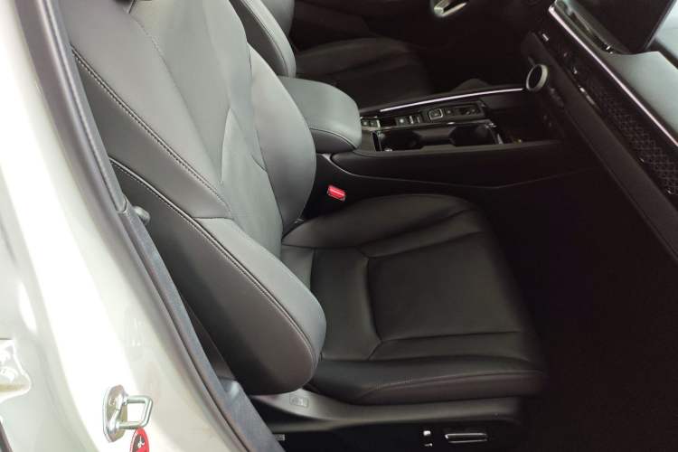Used Honda Accord New Energy 2023 2.0L ePHEV Prestige Edition Right Front Seat