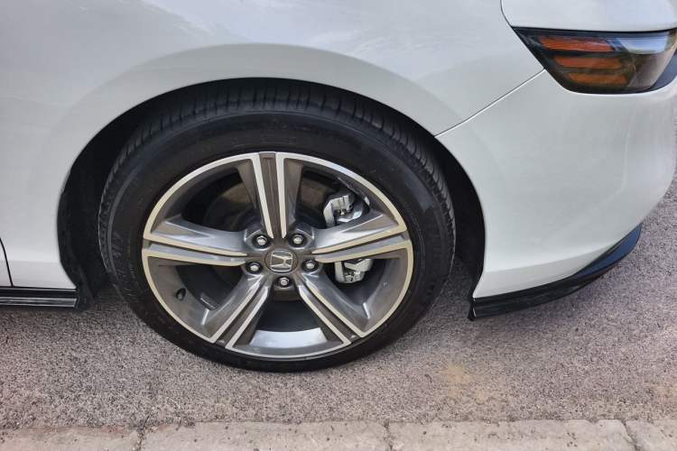 Used Honda Accord New Energy 2023 2.0L ePHEV Prestige Edition Right Front Wheel Hub
