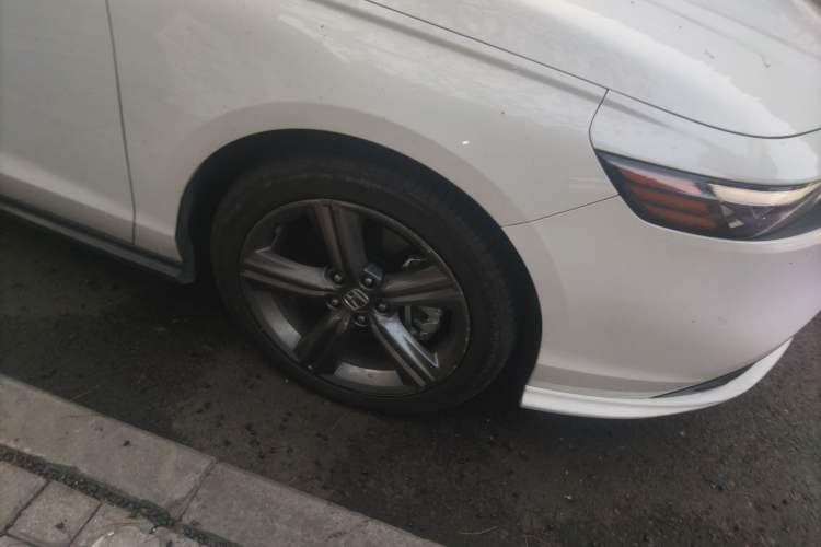 Used Honda Accord New Energy 2023 2.0L ePHEV Luxury Edition Right Front Wheel Hub