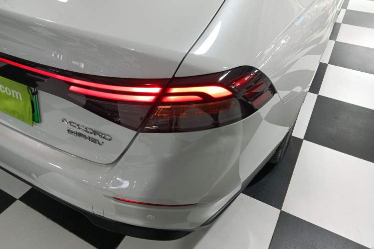 Used Honda Accord New Energy 2023 2.0L ePHEV Luxury Edition Right Rear Taillight