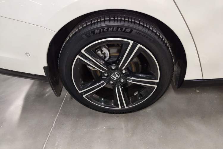Used Honda Accord New Energy 2023 2.0L ePHEV Flagship Edition Right Rear Wheel Hub