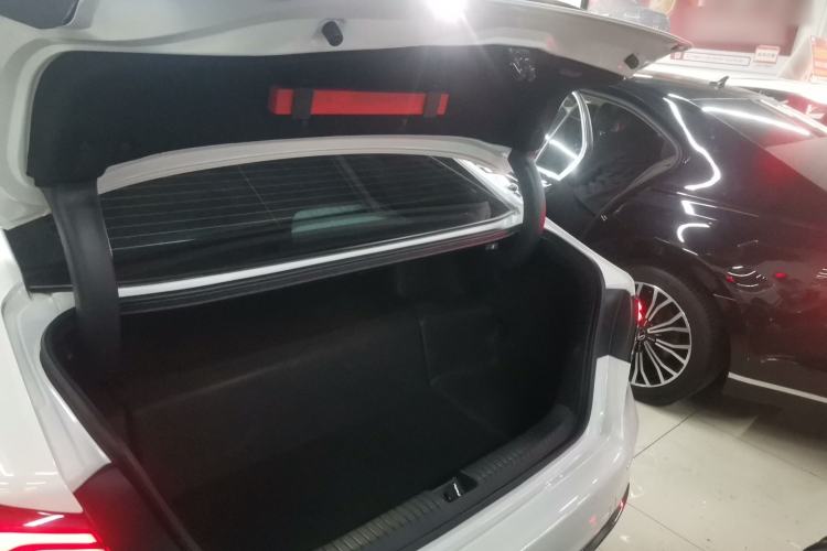 Used Honda Accord New Energy 2023 2.0L ePHEV Prestige Edition Trunk