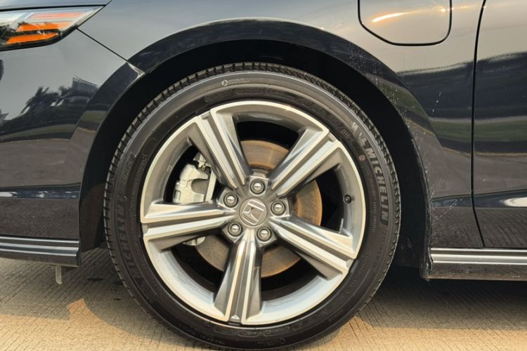 Used Honda Accord New Energy 2025 Model—2.0L e:PHEV Prestige Version Exterior 2