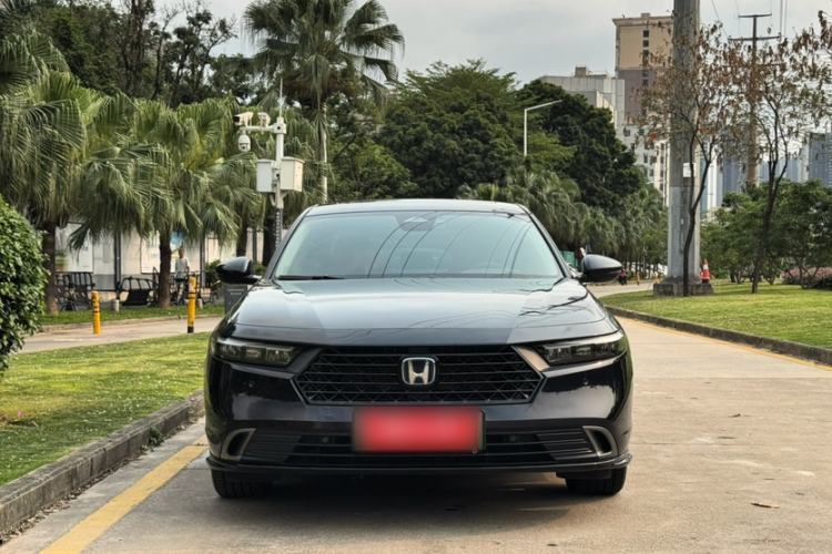 Used Honda Accord New Energy 2025 Model—2.0L e:PHEV Prestige Version Exterior 3