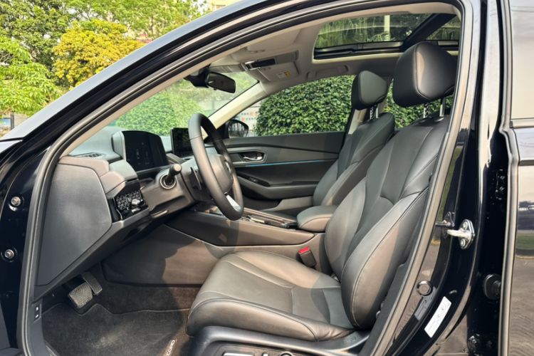 Used Honda Accord New Energy 2025 Model—2.0L e:PHEV Prestige Version Interior 1