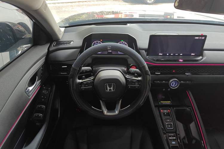 Used Honda Accord New Energy 2025 Model—2.0L e:PHEV Prestige Version Steering Wheel