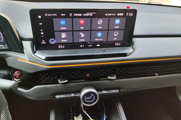 Used Honda Accord New Energy 2025 Model—2.0L e:PHEV Prestige Version Audio And AC Panel