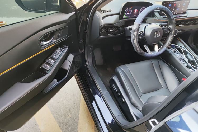 Used Honda Accord New Energy 2025 Model—2.0L e:PHEV Prestige Version Driver Seat