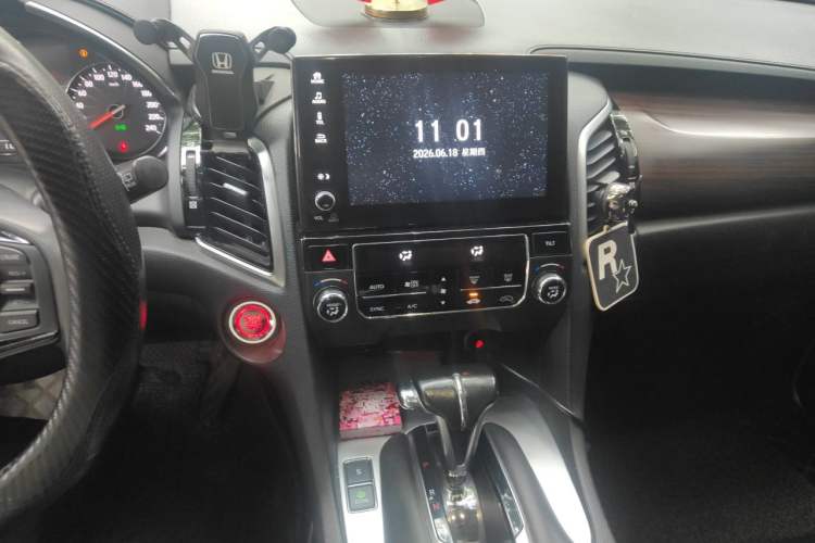 Used Honda Avancier 2017 240TURBO Two-Wheel Drive Comfort Version Audio And AC Panel