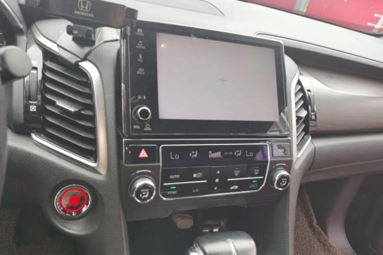 Used Honda Avancier 2017 240TURBO Two-Wheel Drive Comfort Version Audio And AC Panel