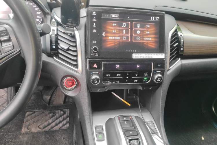 Used Honda Avancier 2017 370TURBO 2WD Luxury Edition Audio And AC Panel