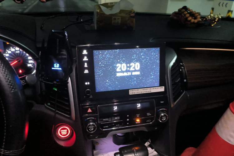 Used Honda Avancier 2017 240TURBO Two-Wheel Drive Premium Edition Audio And AC Panel