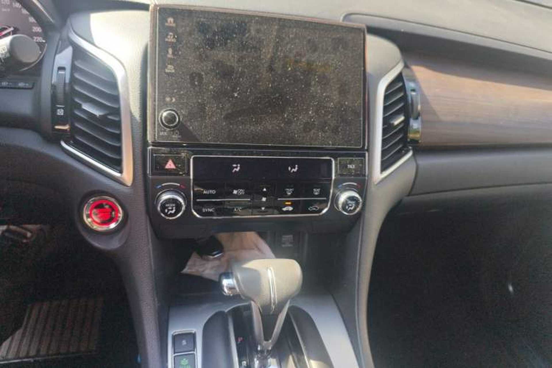 Used Honda Avancier 2017 240TURBO Two-Wheel Drive Elite Edition Audio And AC Panel