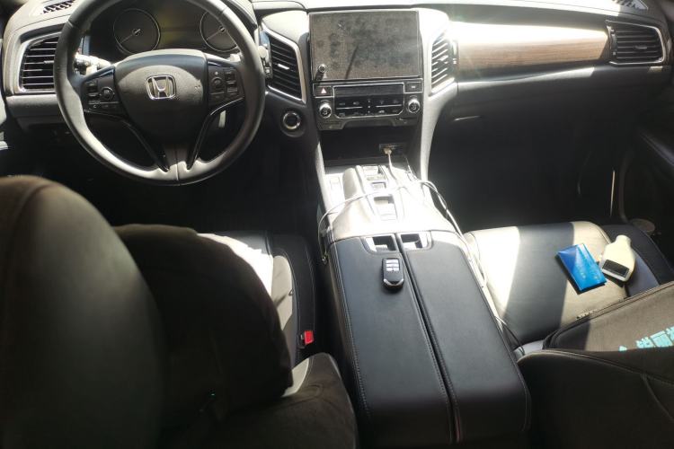 Used Honda Avancier 2017 370TURBO 2WD Luxury Edition Center Console