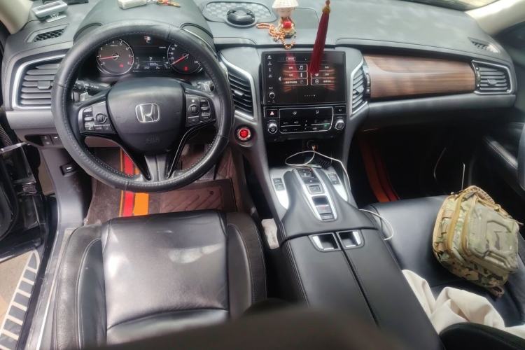 Used Honda Avancier 2017 370TURBO 2WD Luxury Edition Center Console