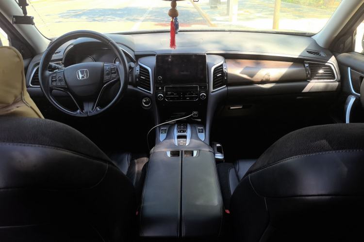 Used Honda Avancier 2017 370TURBO Four-Wheel Drive Prestige Edition Center Console