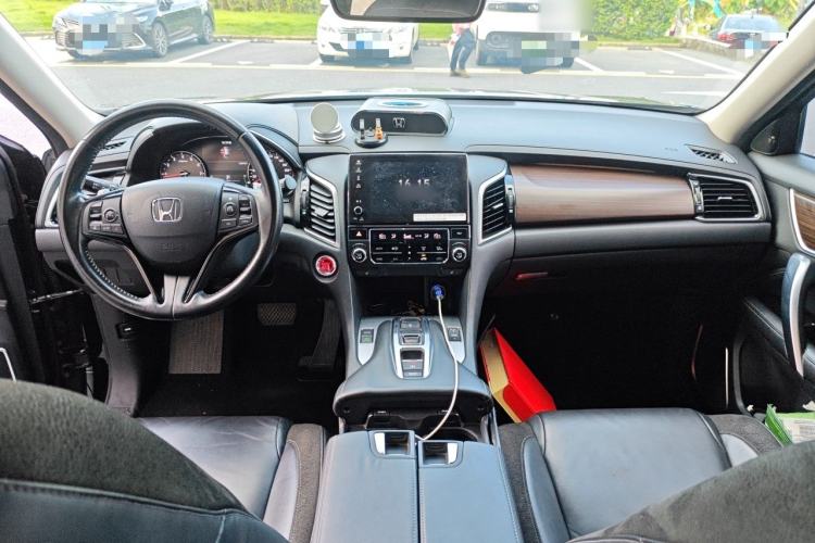 Used Honda Avancier 2017 370TURBO 2WD Luxury Edition Center Console
