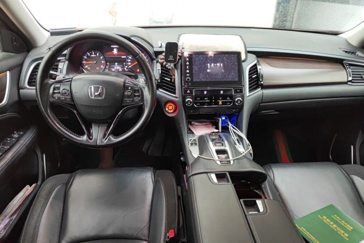Used Honda Avancier 2017 370TURBO Four-Wheel Drive Prestige Edition Center Console