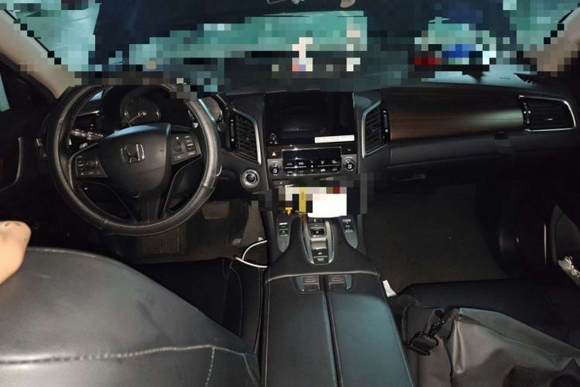 Used Honda Avancier 2017 370TURBO 2WD Luxury Edition Center Console