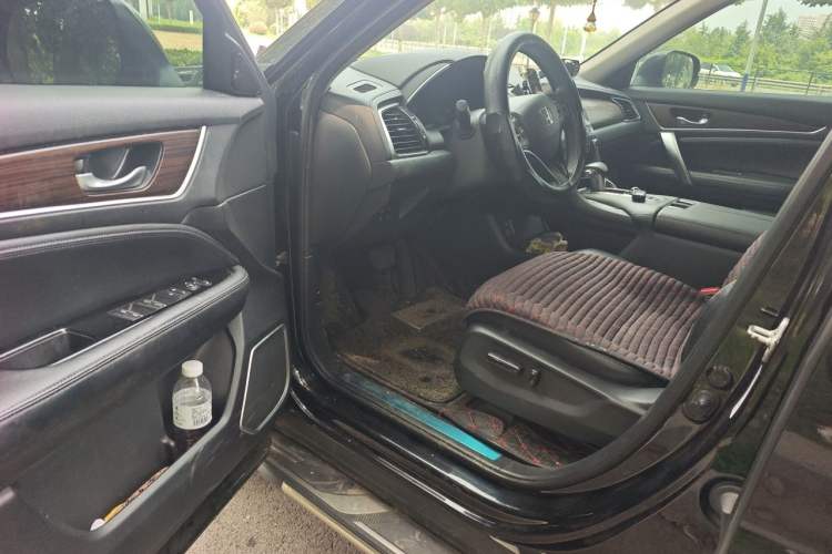 Used Honda Avancier 2017 240TURBO Two-Wheel Drive Elite Edition Driver Seat