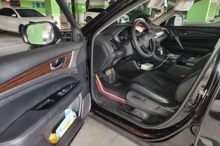Used Honda Avancier 2017 240TURBO Two-Wheel Drive Elite Edition Driver Seat