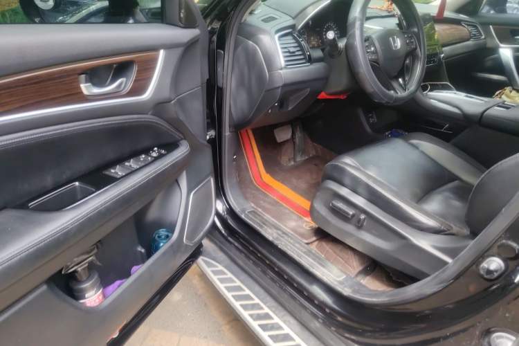 Used Honda Avancier 2017 370TURBO 2WD Luxury Edition Driver Seat