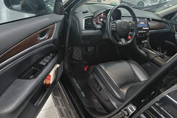 Used Honda Avancier 2017 240TURBO Two-Wheel Drive Comfort Version Driver Seat