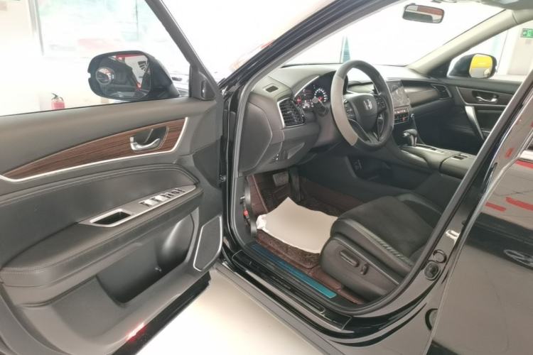 Used Honda Avancier 2017 240TURBO Two-Wheel Drive Elite Edition Driver Seat