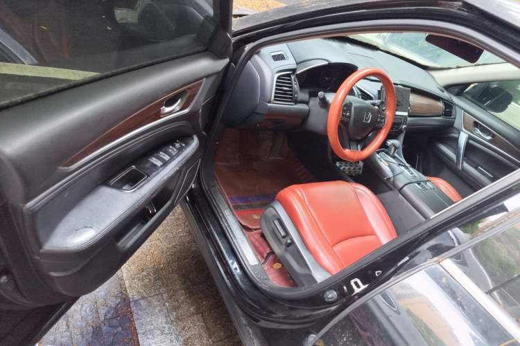 Used Honda Avancier 2017 240TURBO Two-Wheel Drive Elite Edition Driver Seat
