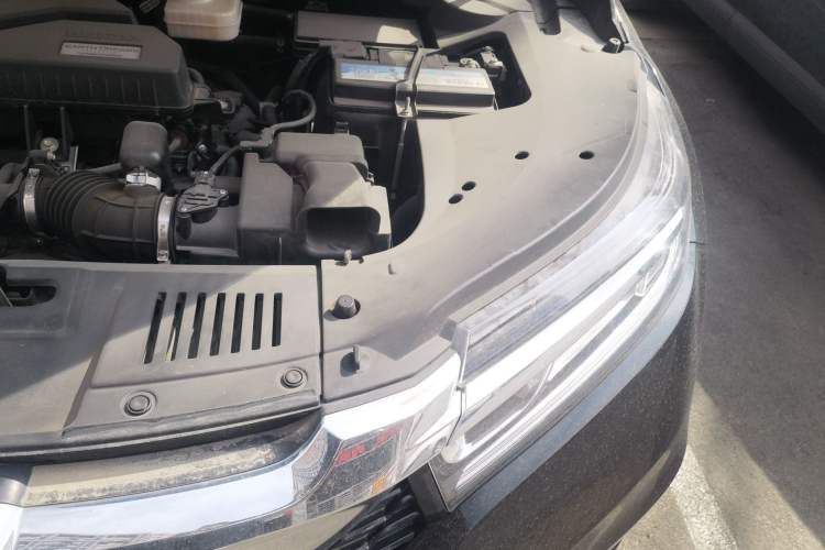 Used Honda Avancier 2017 240TURBO Two-Wheel Drive Elite Edition Engine Bay Left