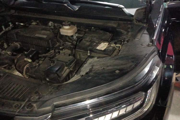 Used Honda Avancier 2017 240TURBO Two-Wheel Drive Premium Edition Engine Bay Left