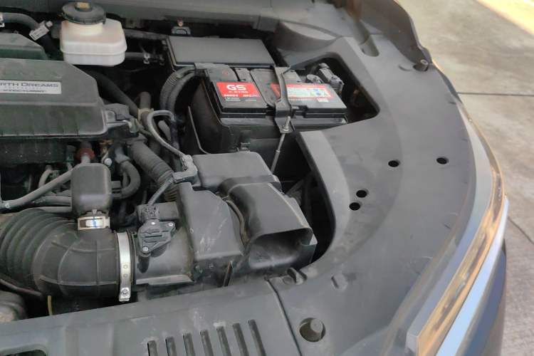 Used Honda Avancier 2017 240TURBO Two-Wheel Drive Luxury Edition Engine Bay Left