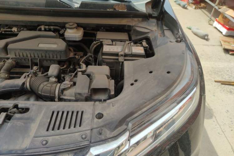 Used Honda Avancier 2017 240TURBO Two-Wheel Drive Premium Edition Engine Bay Left
