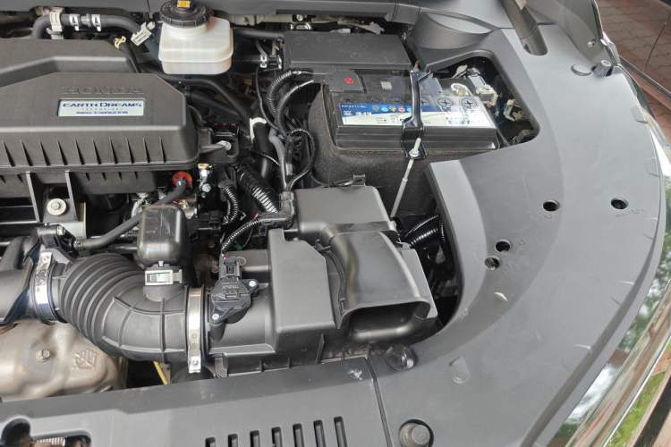 Used Honda Avancier 2017 240TURBO Two-Wheel Drive Premium Edition Engine Bay Left