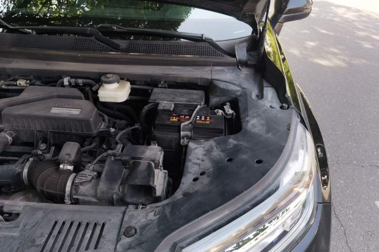 Used Honda Avancier 2017 240TURBO Two-Wheel Drive Comfort Version Engine Bay Left