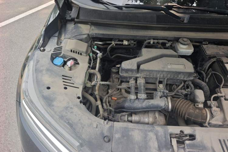 Used Honda Avancier 2017 240TURBO Two-Wheel Drive Elite Edition Engine Bay Right