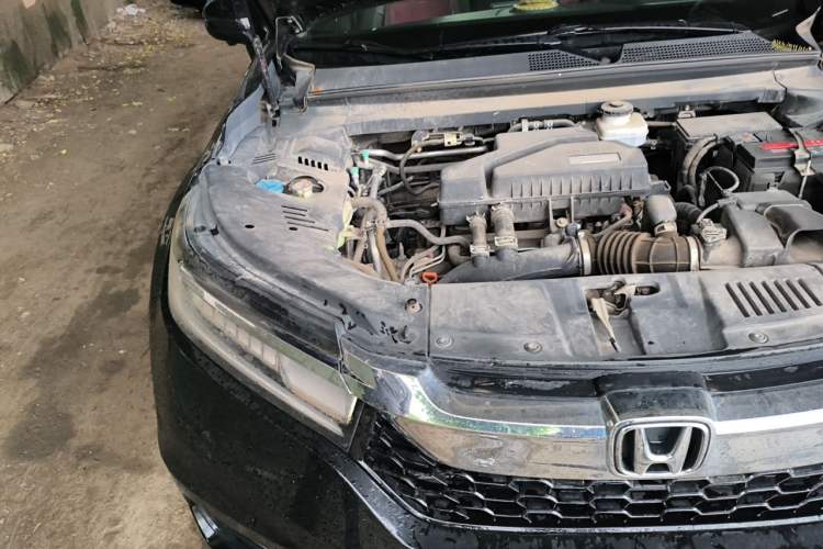 Used Honda Avancier 2017 240TURBO Two-Wheel Drive Premium Edition Engine Bay Right