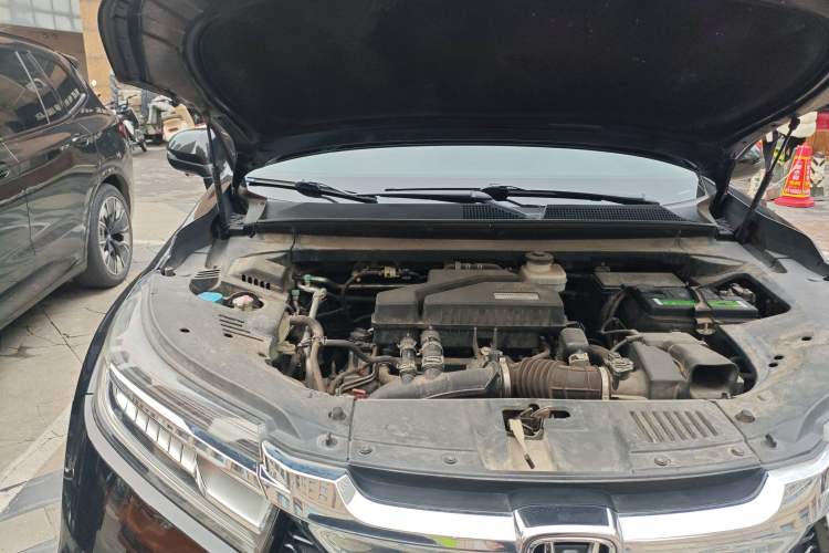 Used Honda Avancier 2017 240TURBO Two-Wheel Drive Premium Edition Engine Bay Right
