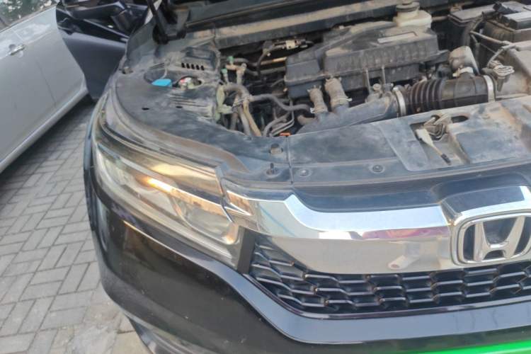 Used Honda Avancier 2017 240TURBO Two-Wheel Drive Comfort Version Engine Bay Right