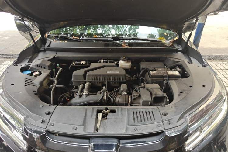 Used Honda Avancier 2017 240TURBO Two-Wheel Drive Premium Edition Engine Bay