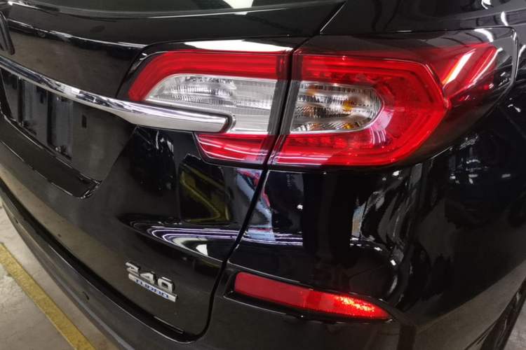 Used Honda Avancier 2017 240TURBO Two-Wheel Drive Luxury Edition Exterior 3